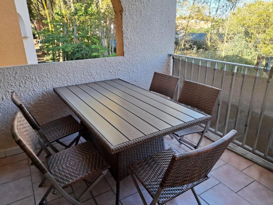 Appartement Le Florid Cap D'Agde, T2 , 4 Pers, 200M Plage, Terrasse ภายนอก รูปภาพ